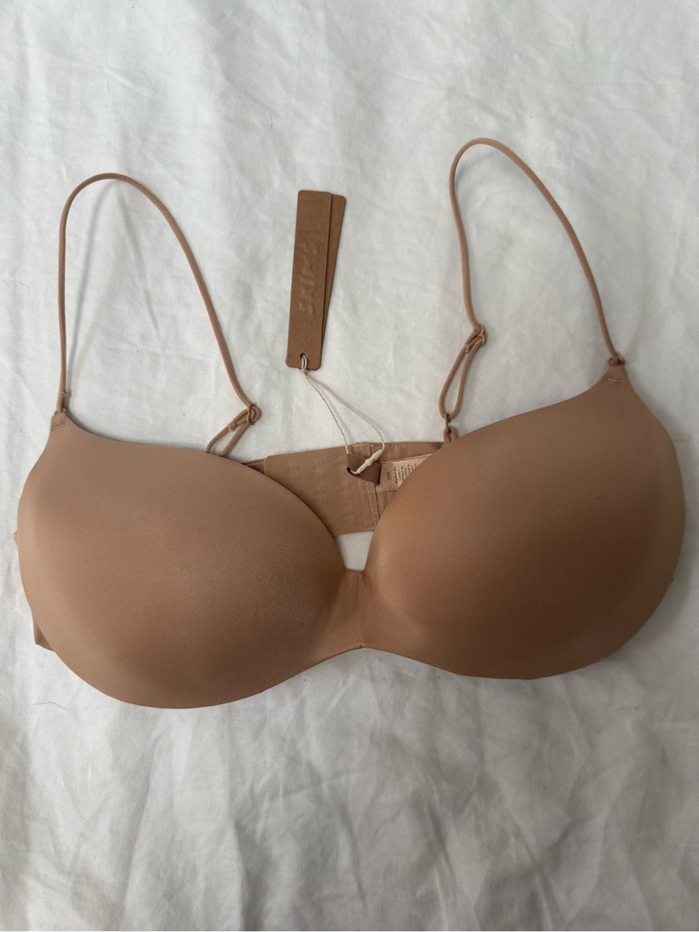 SKIMS  Wireless Form Micro Strap Plunge Bra Clay 34DD